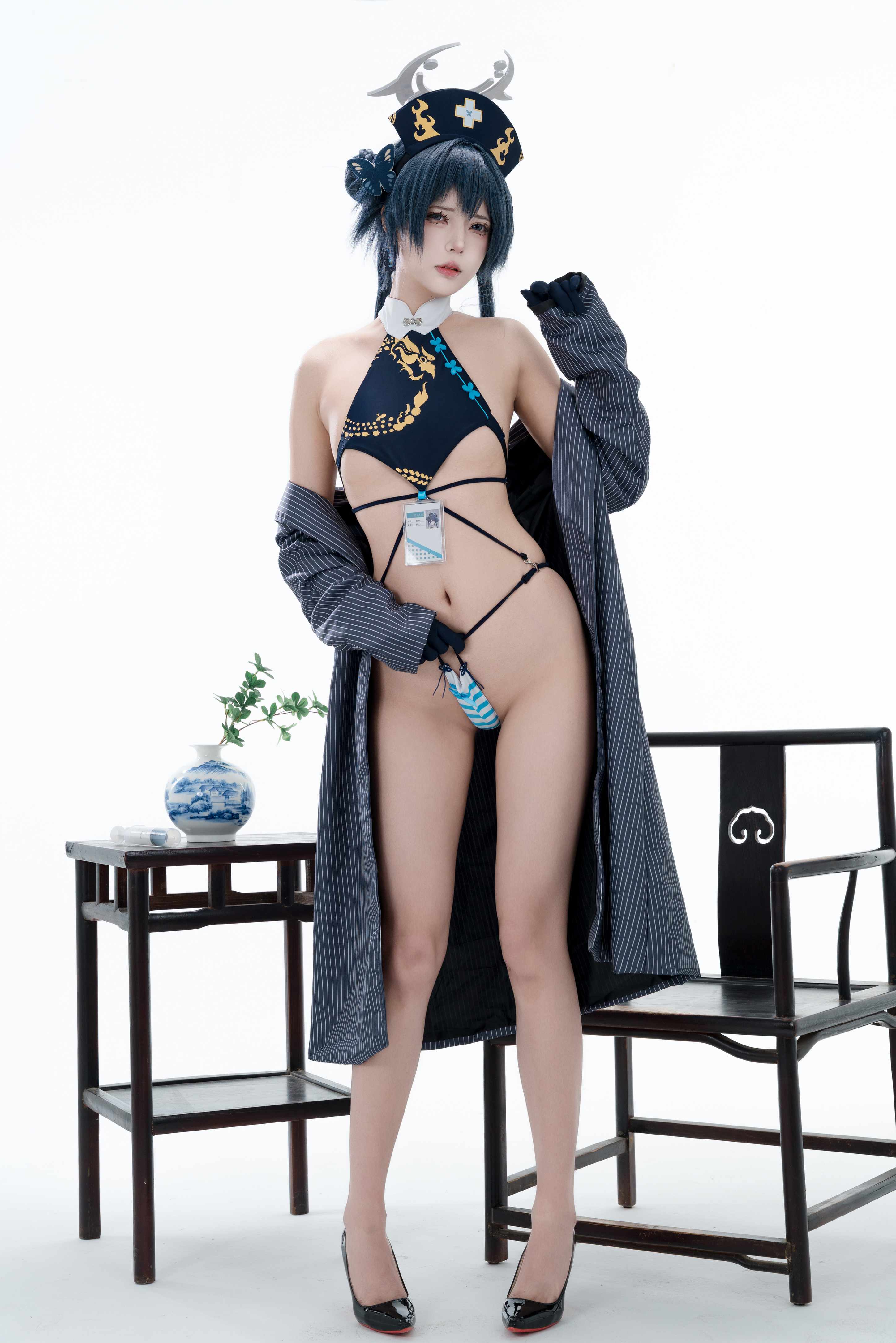 君颜圆又圆 妃咲护士同人 - 暗纹金龙的印花精度够高(第2张,共3张)