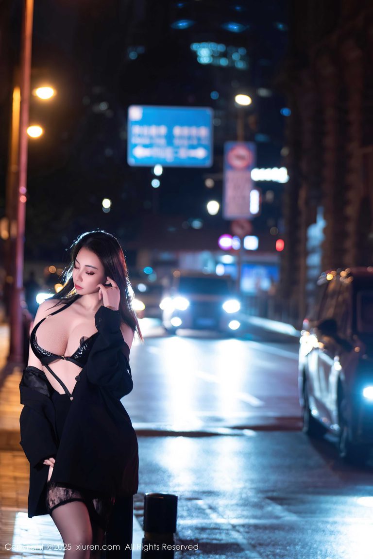 Xiuren秀人网2025.10.23 果儿Victoria72+/ - 蓝橙撞色的街拍光影全是巧思(第3张,共3张)