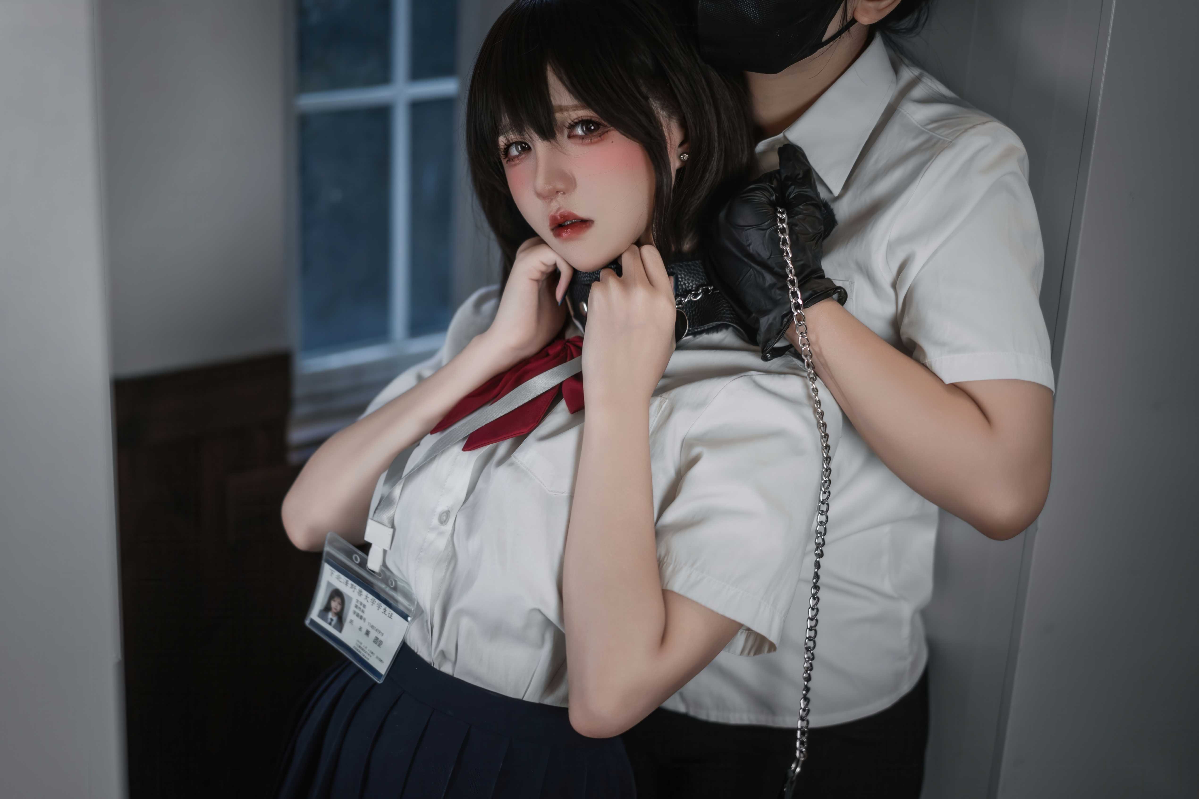 阿薰kaOri演绎堕落学院主题cos，角色细节还原度到底有多高？
