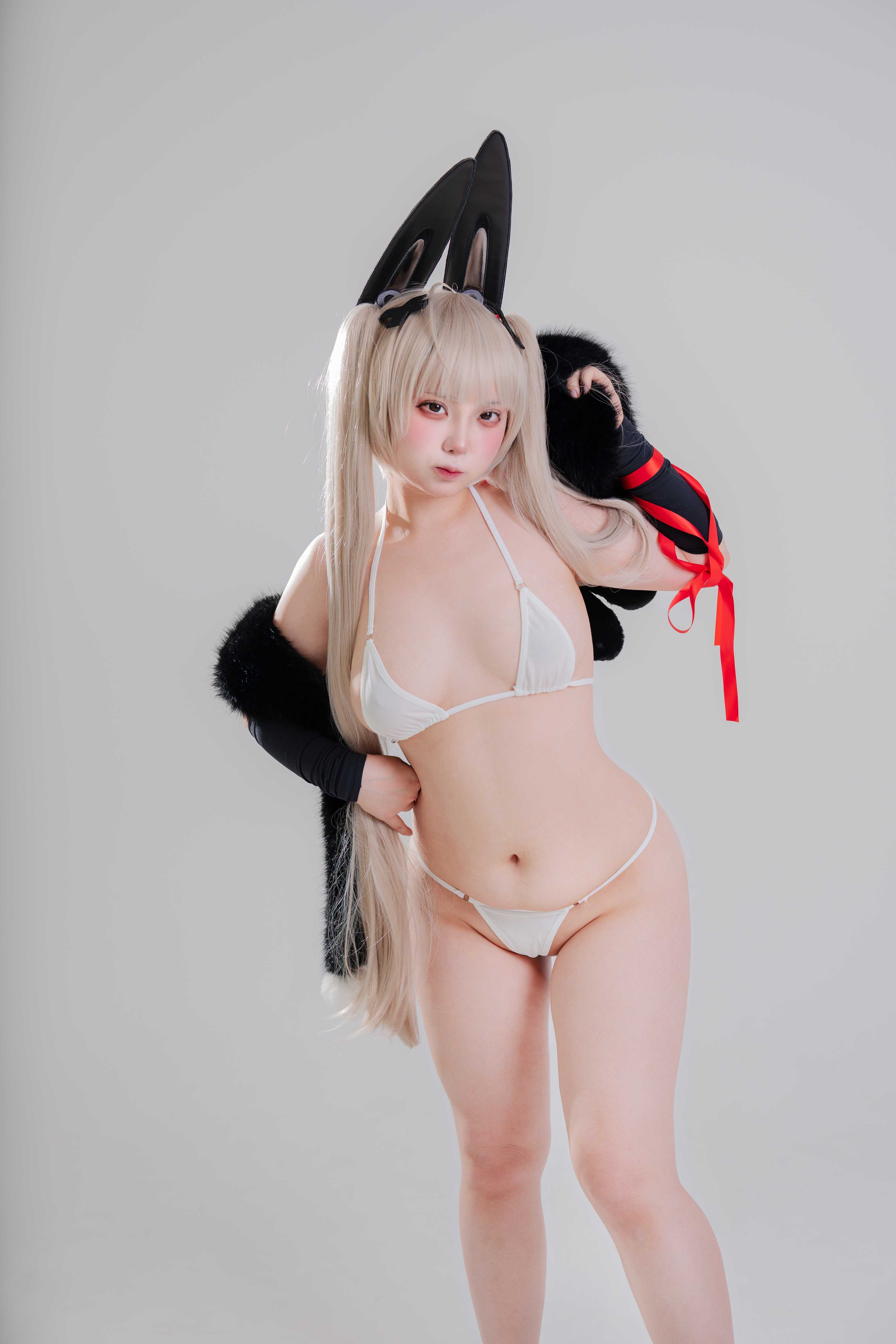 Hamumang – Bunny Formidable (Azur Lane) - 红缎带的不对称设计，藏在很多人没注意的角落（第2张，共3张）