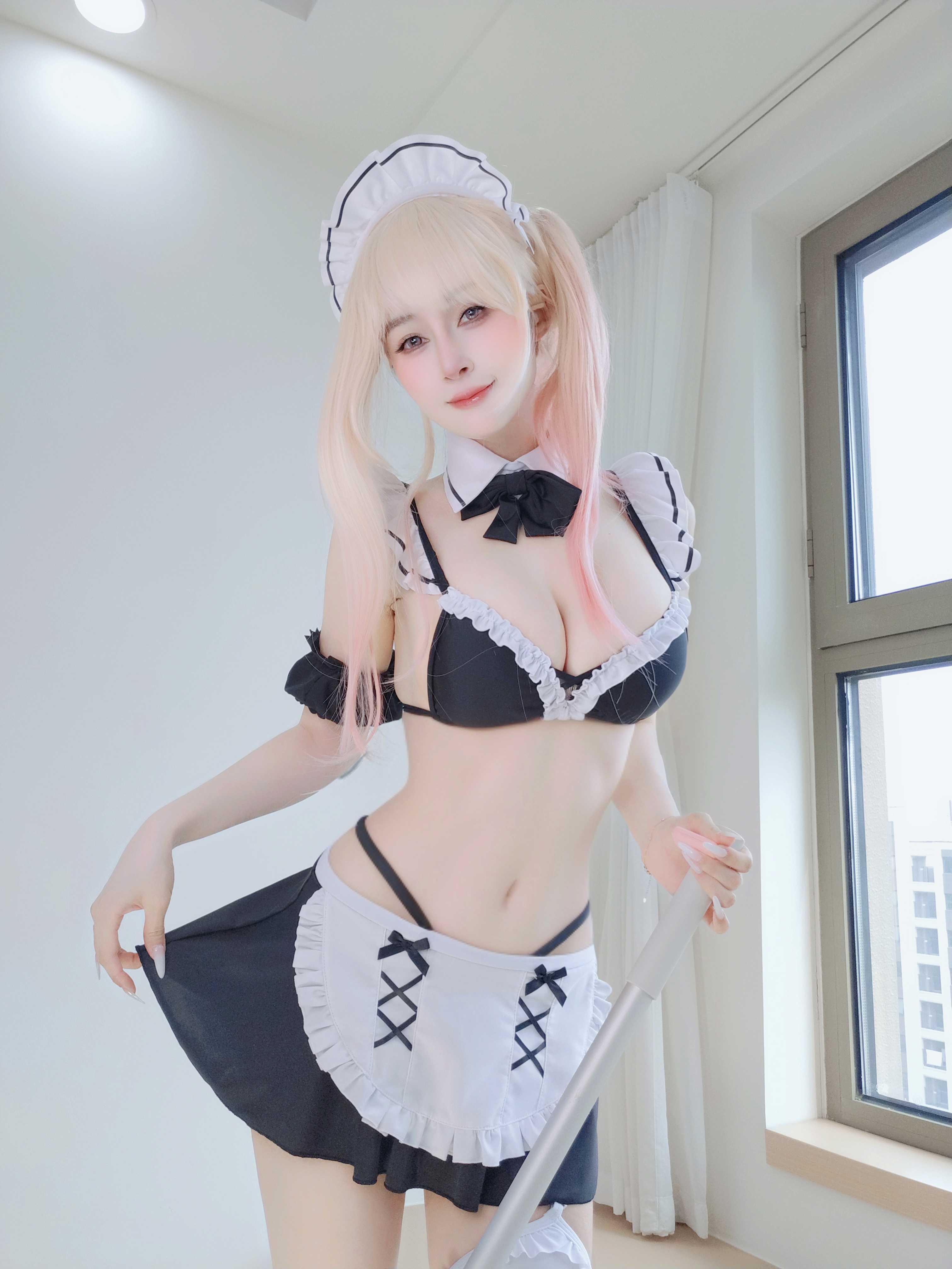 白银81全新Maid Marin女仆cos，灵动甜感还原度超高