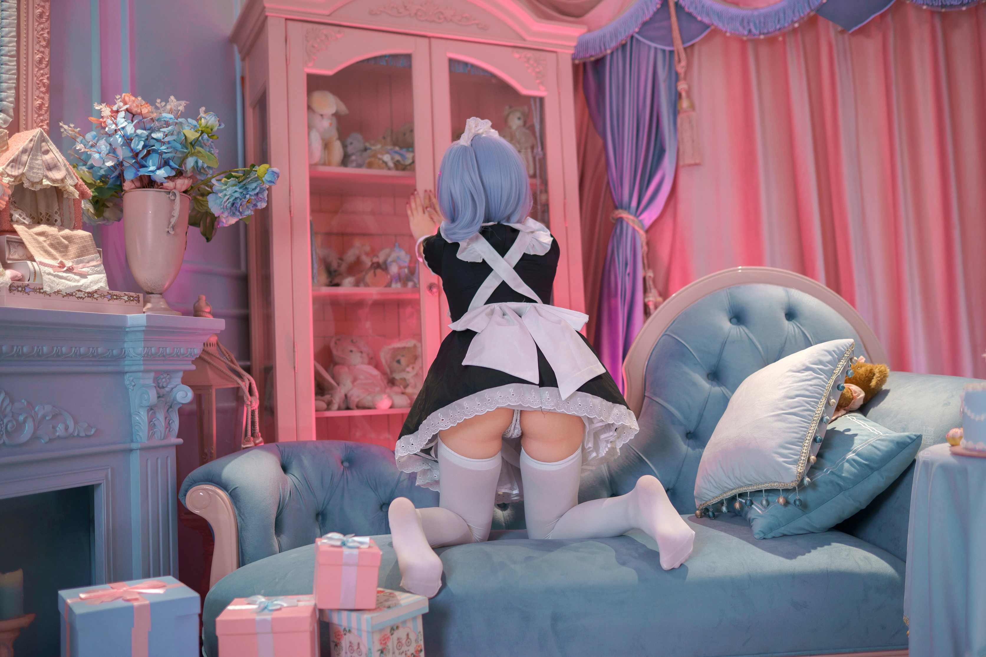 Bangni邦尼的初音未来兔子洞女仆COS，萌系造型细节还原超走心
