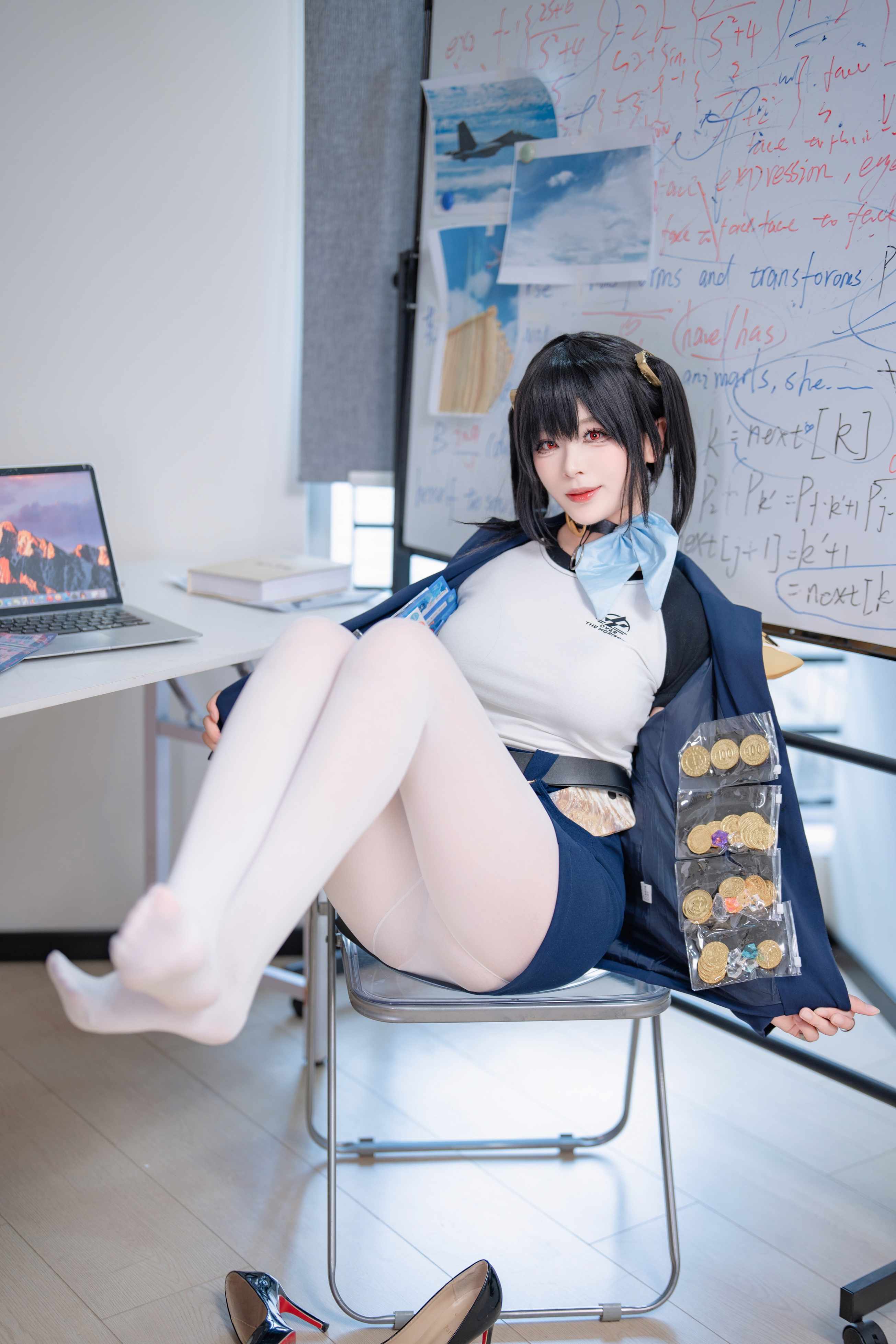 轩萧学姐 Nikke胜利女神 索拉 - 漫射柔光把质感控制得恰到好处(第4张,共5张)
