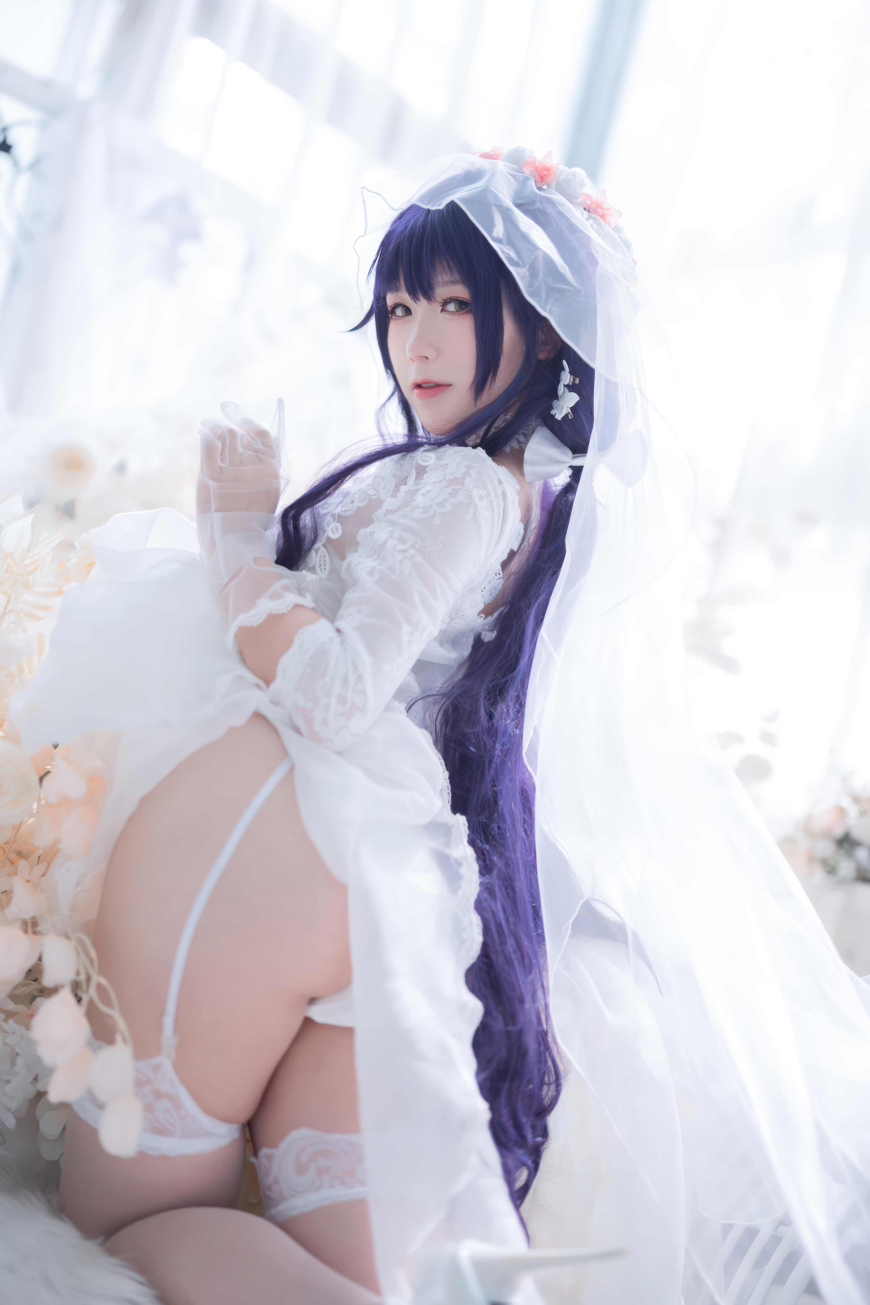 樱落酱w碧蓝航线吾妻花嫁COS，婚纱造型细节考究还原度超赞