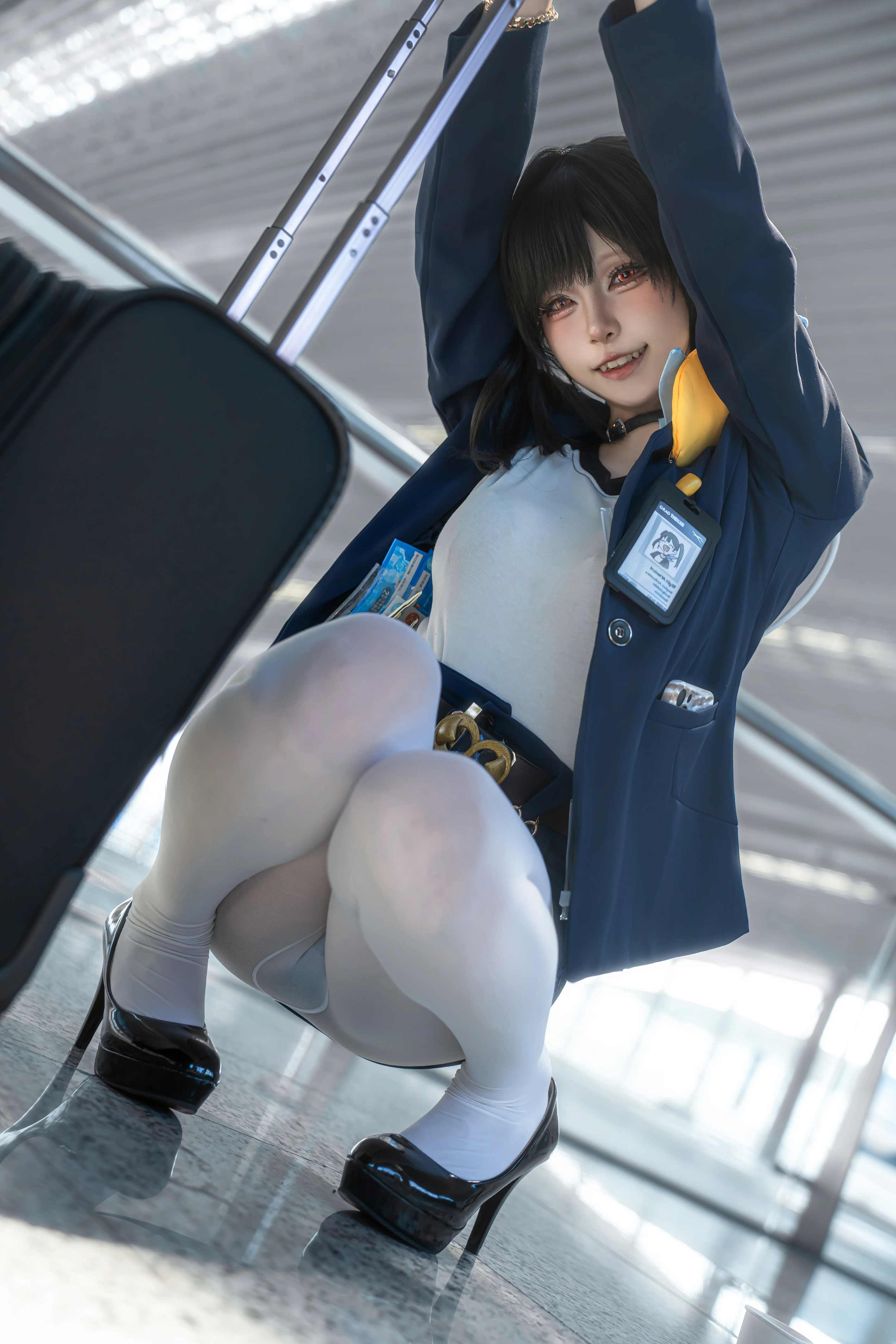 纸悦Etsu_ko Nikke胜利女神 索拉 - 制服细节完全踩中原版设定的点(第4张,共4张)