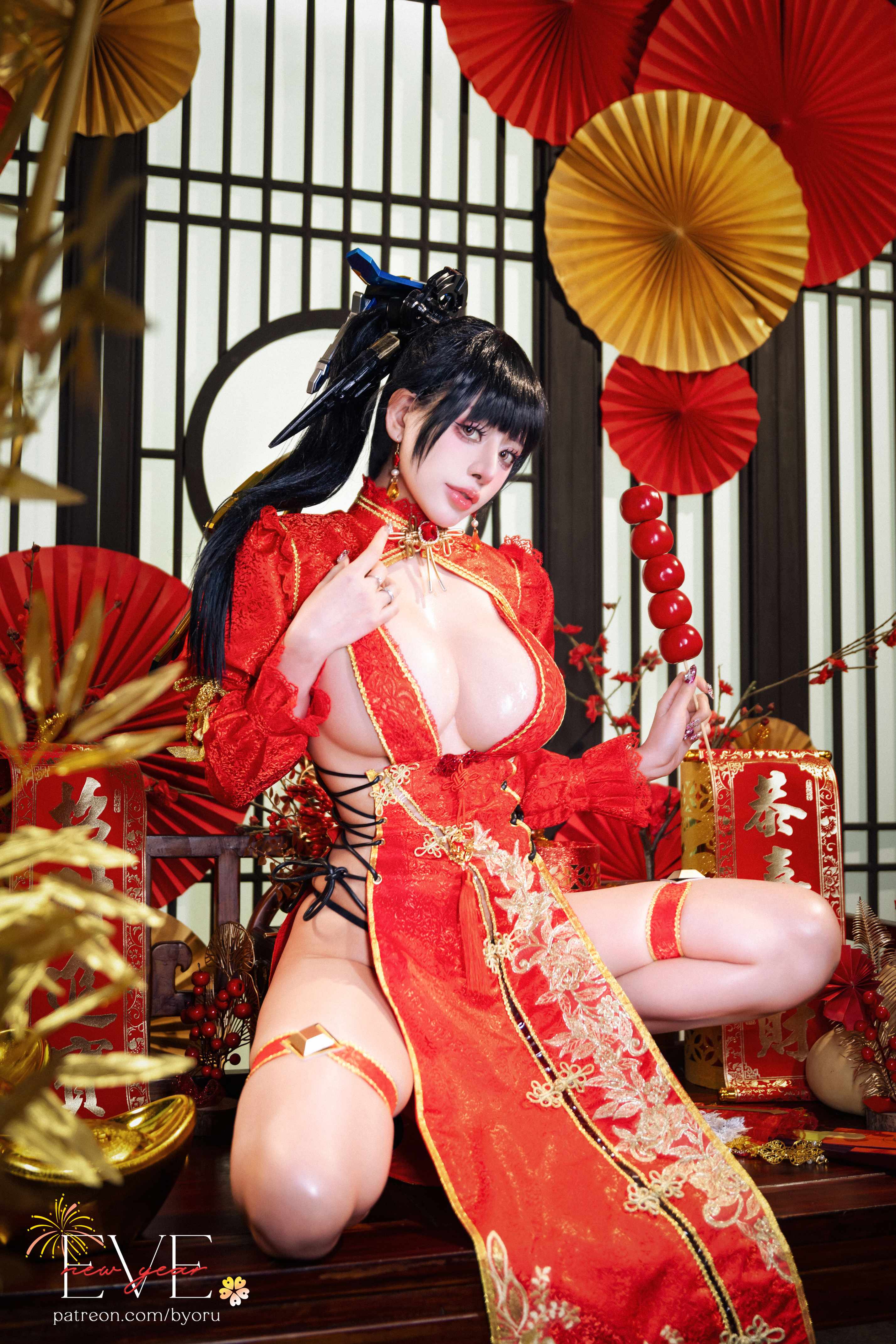 Byoru Eve New Year Qipao - 改良旗袍的细节巧思(第2张,共5张)