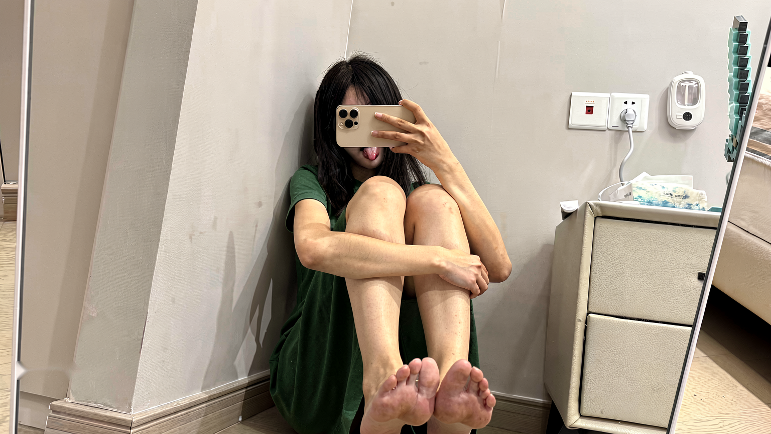 抖音 董香 秘语空间 COS写真图集(第1张,共5张)
