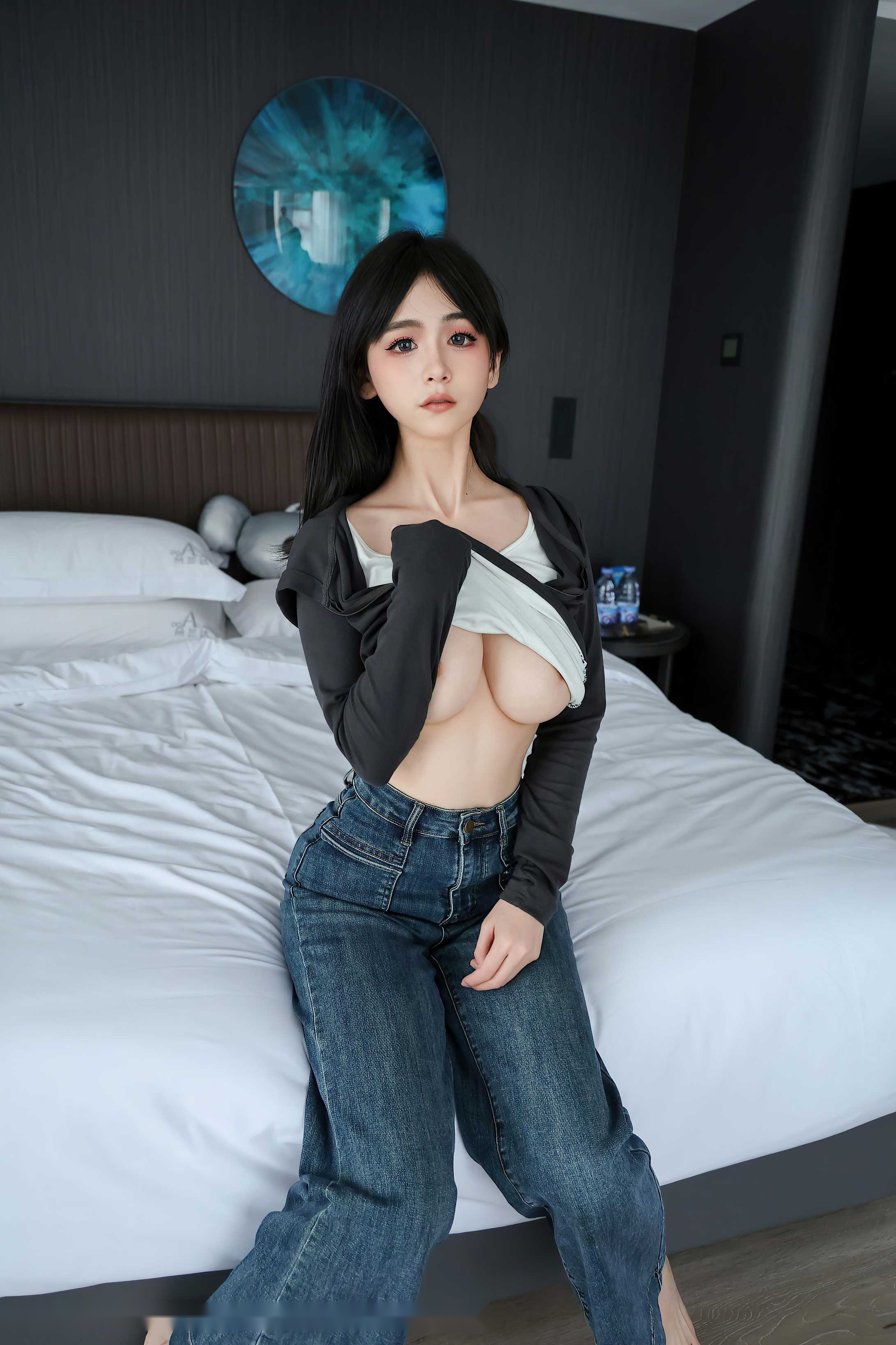 Xiuren秀人网2024.11.19 奶芙乔乔 67+/ - 冷调卧室的松弛感拉满(第2张,共4张)