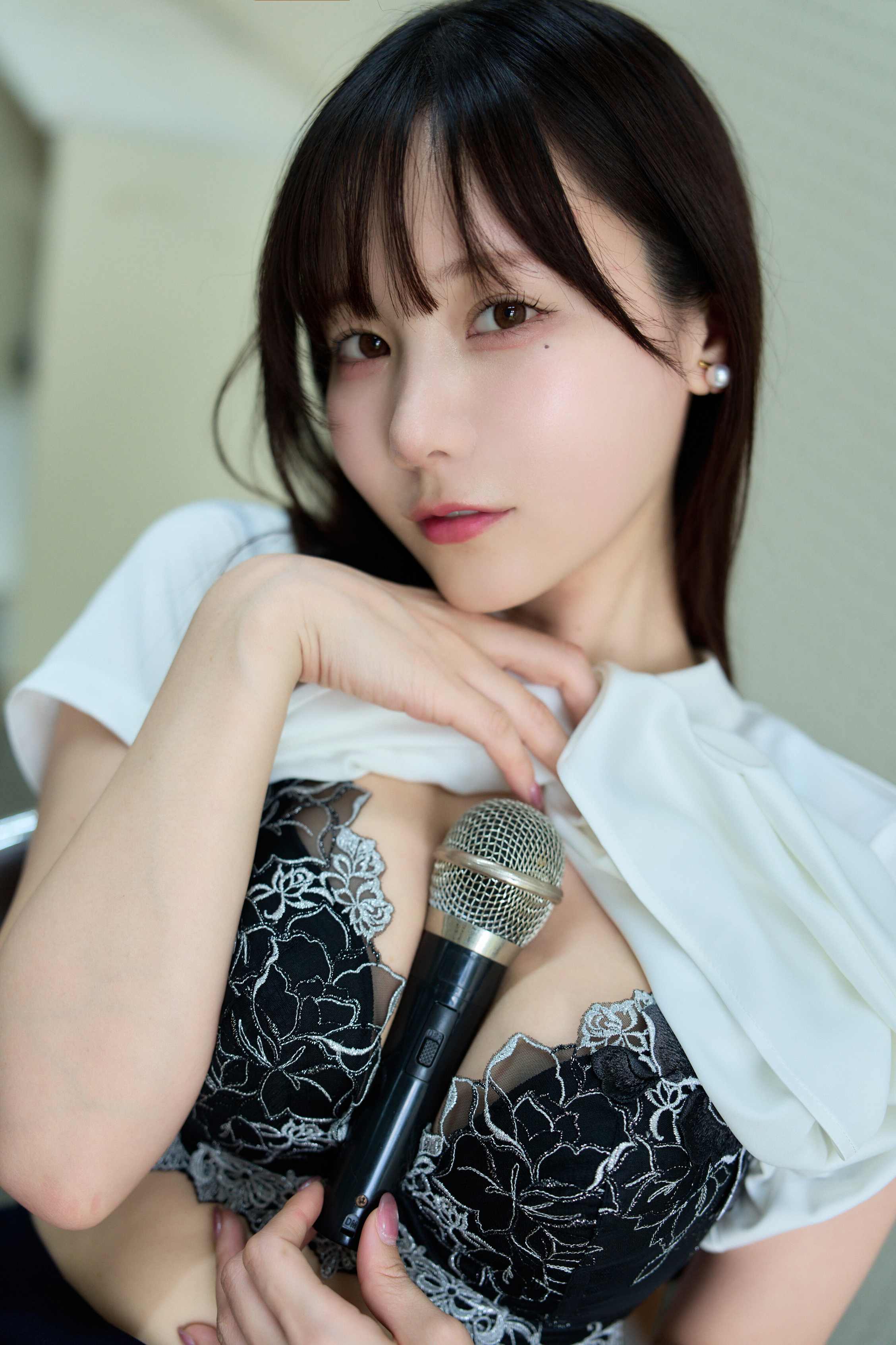KenKen けん研 – 084 ミルク先生の特別授業写真集 Milk Sensei’s Special Lesson COS写真图集(第3张,共5张)