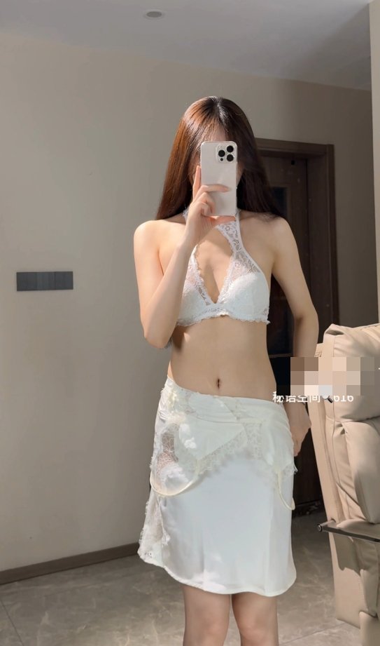抖音 唐十七 秘语空间 - 侧逆光打出来的通透感，完全不用额外磨皮（第2张，共3张）