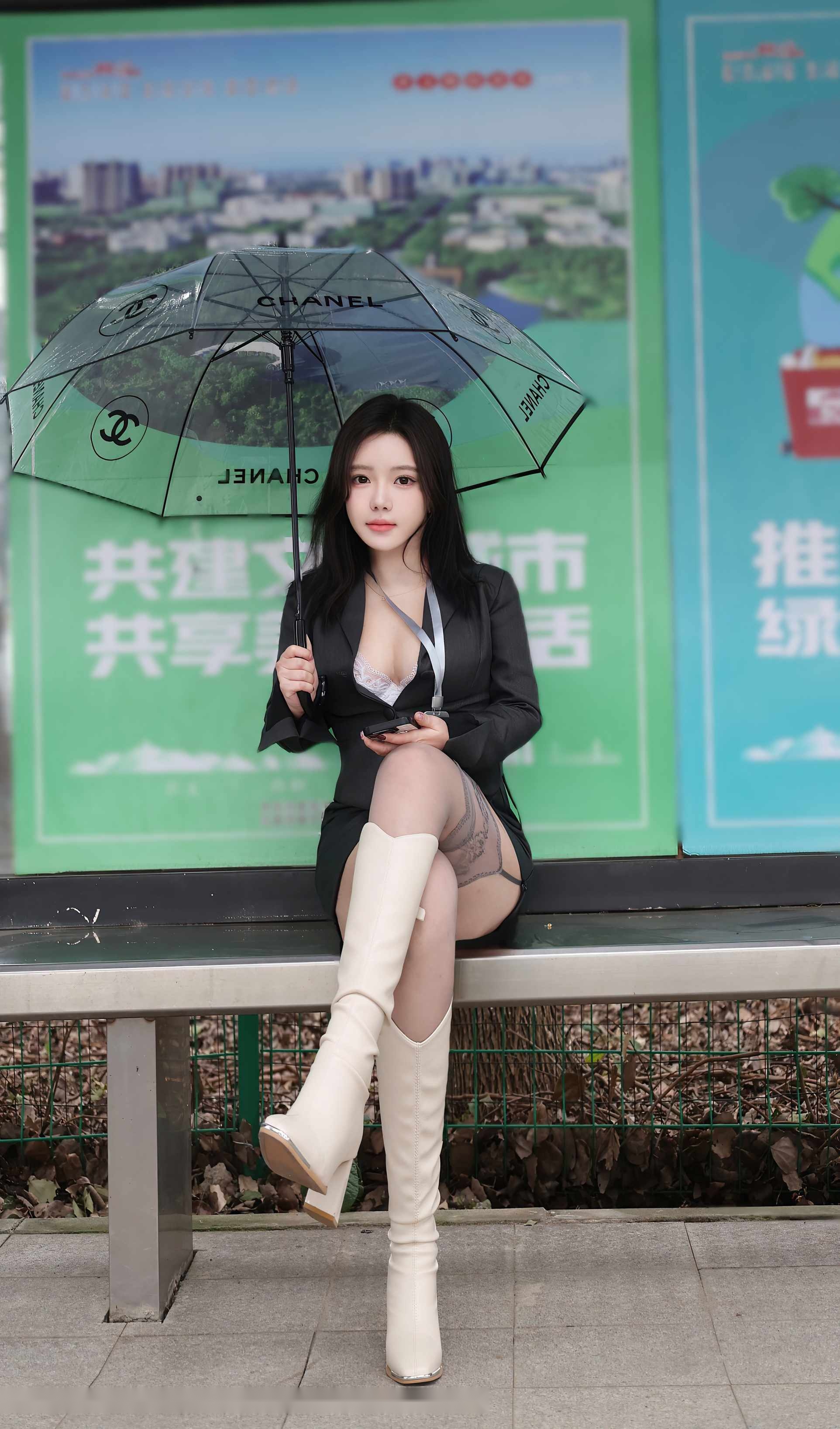 小薯条nienie秀人网全新作品上线，灵动清新的造型格外吸睛