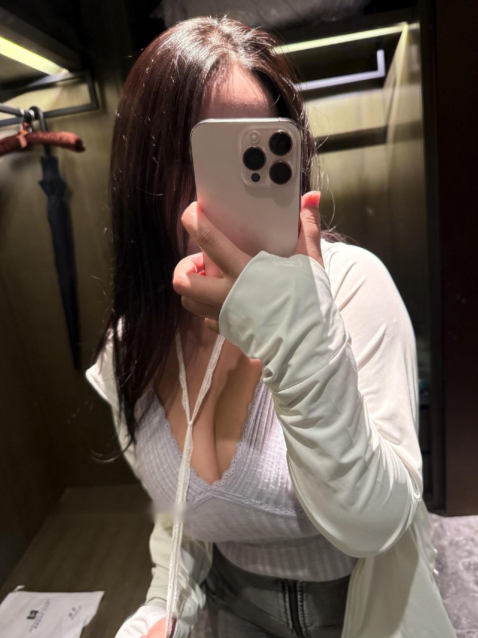 抖音 可爱多多杨 岛遇 - 蕾丝兔耳造型的软感平衡(第4张,共4张)