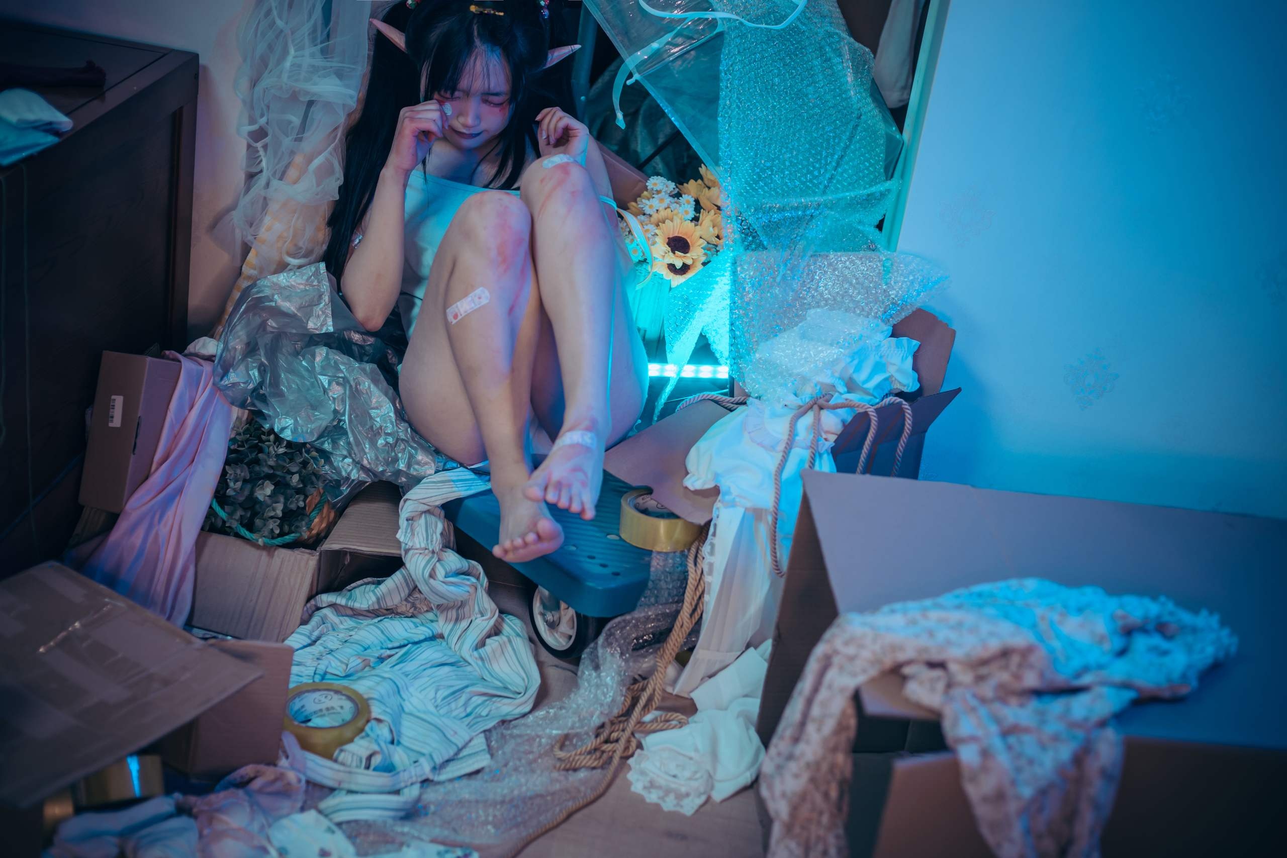 神沢永莉 废物利用 - 创可贴贴成了身体上的标点(第3张,共4张)