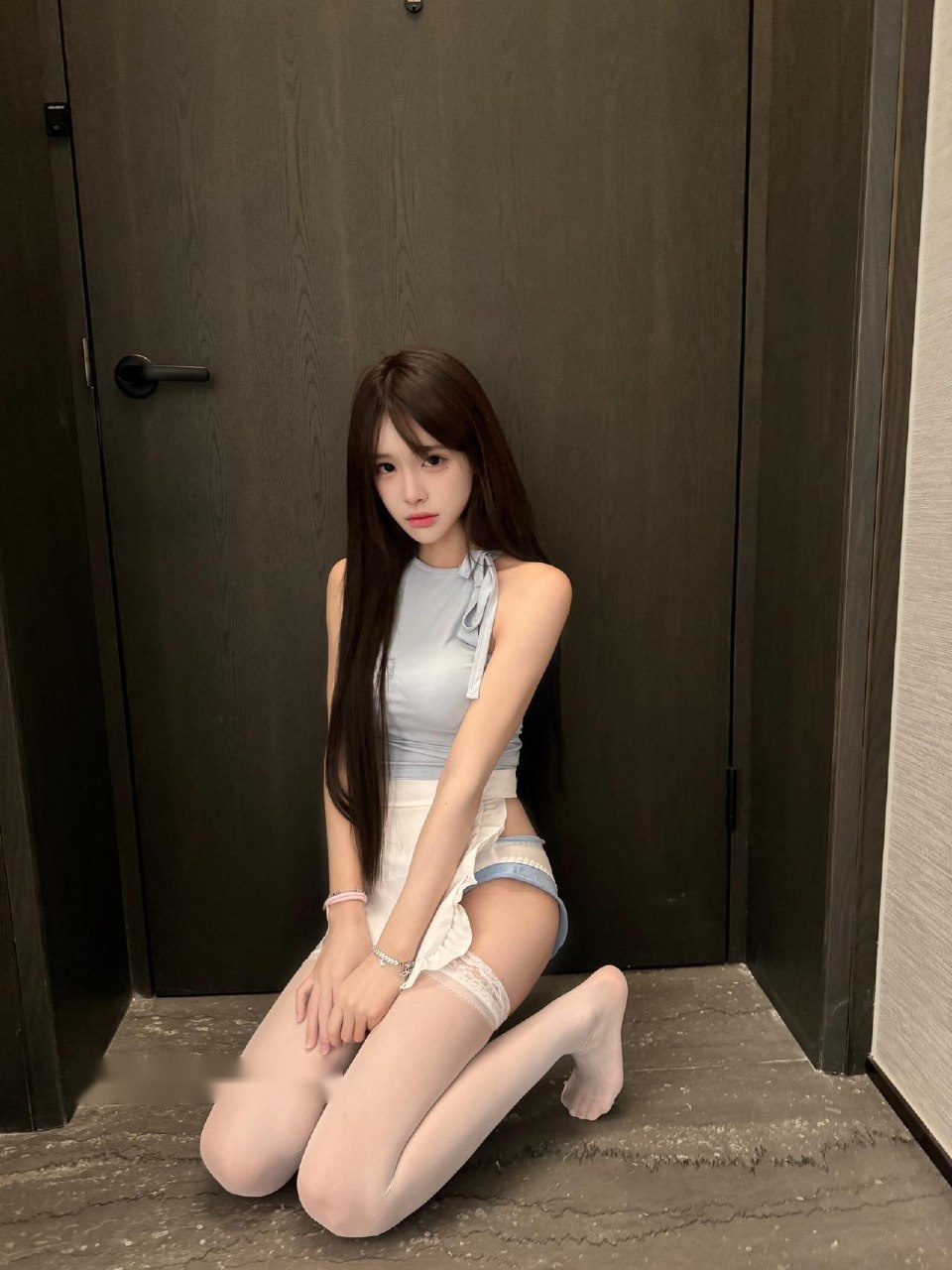 抖音 雅婷小师妹 岛遇 【7V - 这期拍摄场景有什么特别之处？（第3张，共3张）