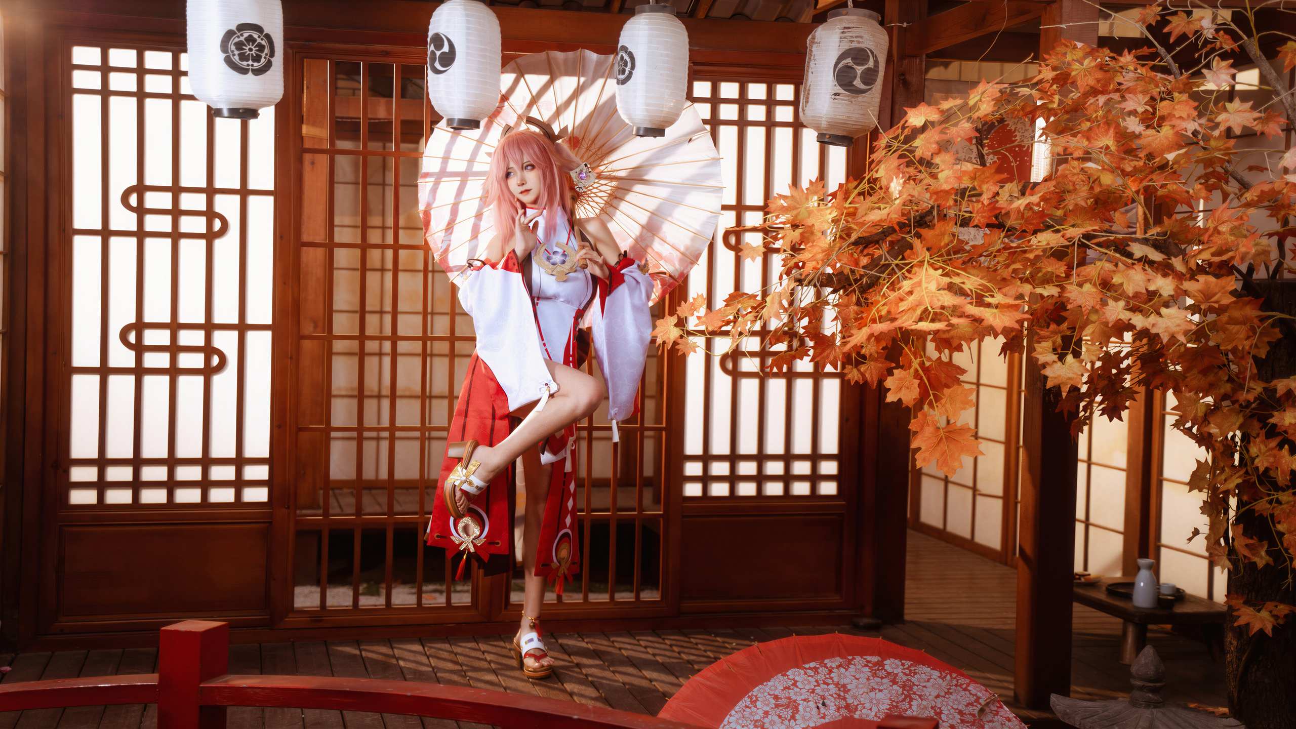 Seya-狮砸 原神 八重神子 - 木廊那几张,光是从左边来的(第4张,共5张)