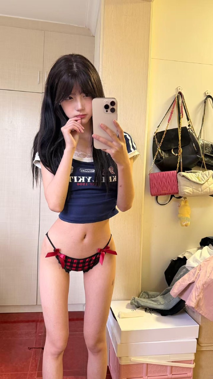 一只香秘语空间第8期,这期是我反复翻看最多的一期
