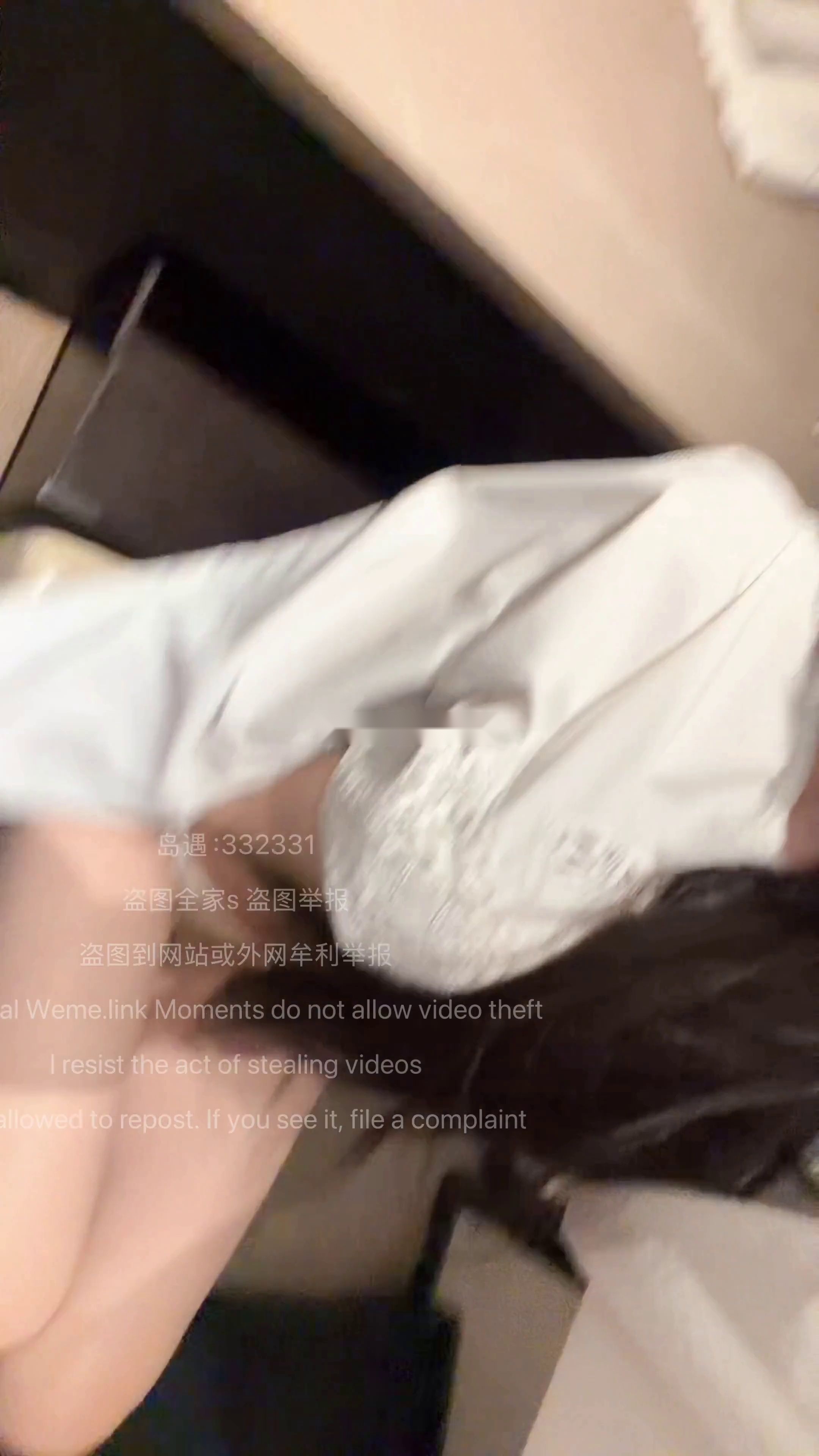 雅婷小师妹岛遇第21期换了新场景，这个背景之前没见过
