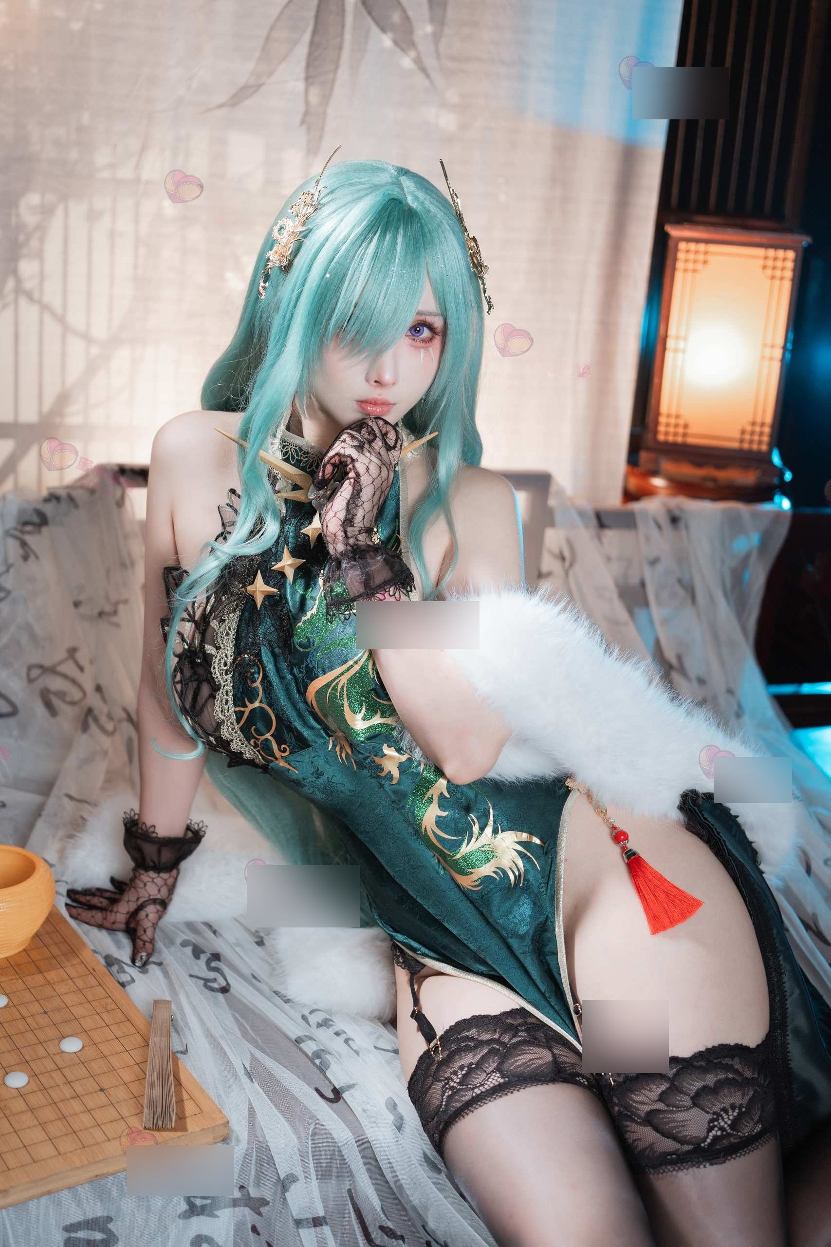 rioko凉凉子 – 碧蓝航线 莫斯科 COS写真图集(第2张,共5张)